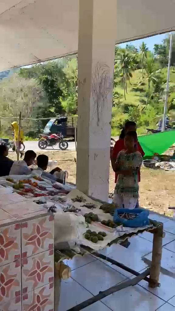 Geliat Ekonomi Baru, Pasar Sodan Sumba Barat Resmi Beroperasi Kembali Setiap Hari Kamis